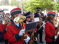  Så vart det Dixiland strut dette året og, i samspel med Tu skulekorps